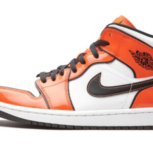 Air Jordan 1 Mid SE “Turf Orange”