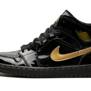 Air Jordan 1 Retro “Black Metallic Gold (2003)”