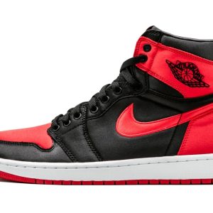 Air Jordan 1 Retro High OG SE Satin