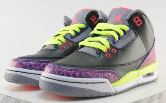 Jordan 3 Retro Black Atomic Red Volt (GS)