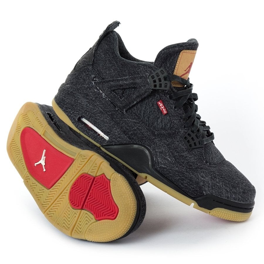 Jordan 4 Retro Levi Black