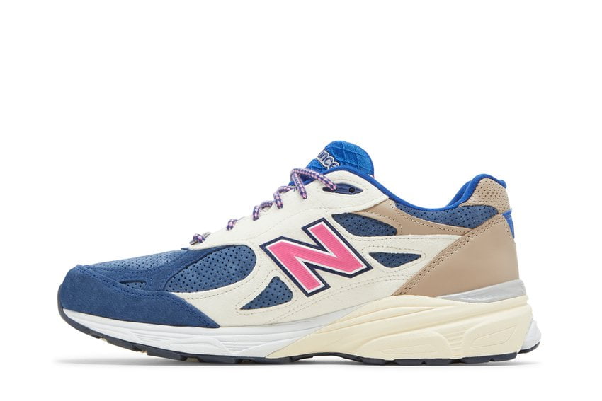 New Balance 990v3 Kith Daytona (with Socks)