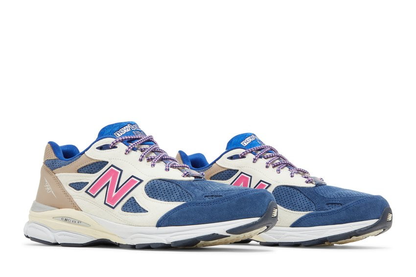 New Balance 990v3 Kith Daytona (with Socks)