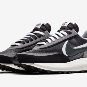 Nike LDWaffle x Sacai Black